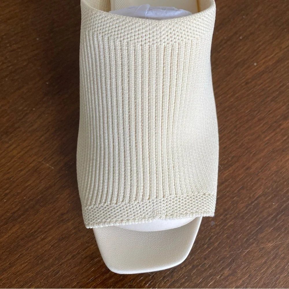 Mia Florina Stretch Knit Upper Sandal NWT Size 9